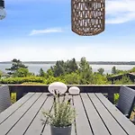 Sighbiorn - 150m To The Fjord By Interhome