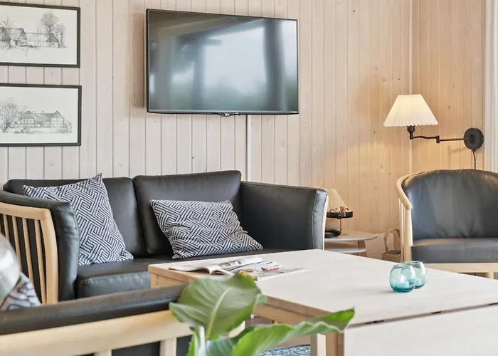 Feriehus Sighbiorn - 150m To The Fjord By Interhome